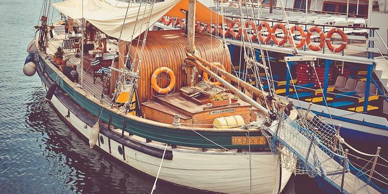 欧时明创意灯具新篇章：基于情绪识别的自适应光环境如何守护心理健康