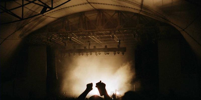 欧时明揭秘：红色照明如何实现无菌化、无影化手术环境革命