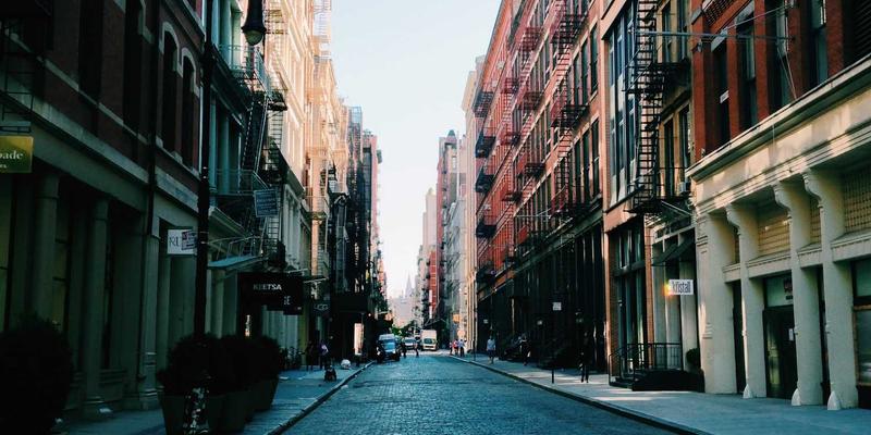 欧时明解析：如何用创意灯具与智能照明产品点亮城市夜间经济与安全